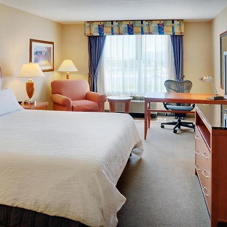 Hilton Garden Inn Toronto/Burlington Dış mekan fotoğraf