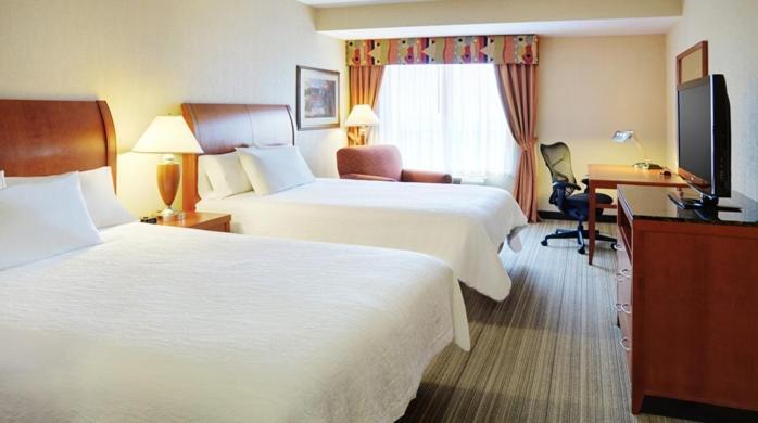 Hilton Garden Inn Toronto/Burlington Dış mekan fotoğraf